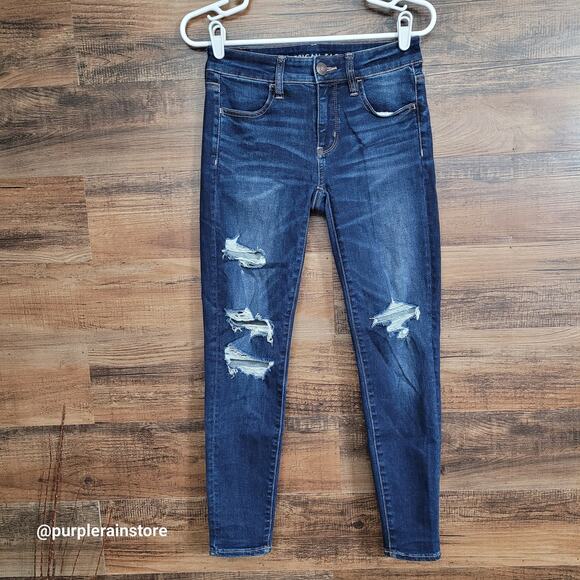 Ripped/Distressed - Picture 1 of 12